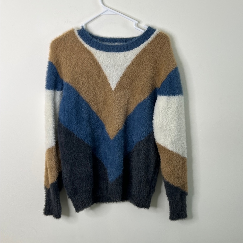 Promesa Fuzzy Chevron Patterned Sweater - Colorblock - Blue/Cream/Tan